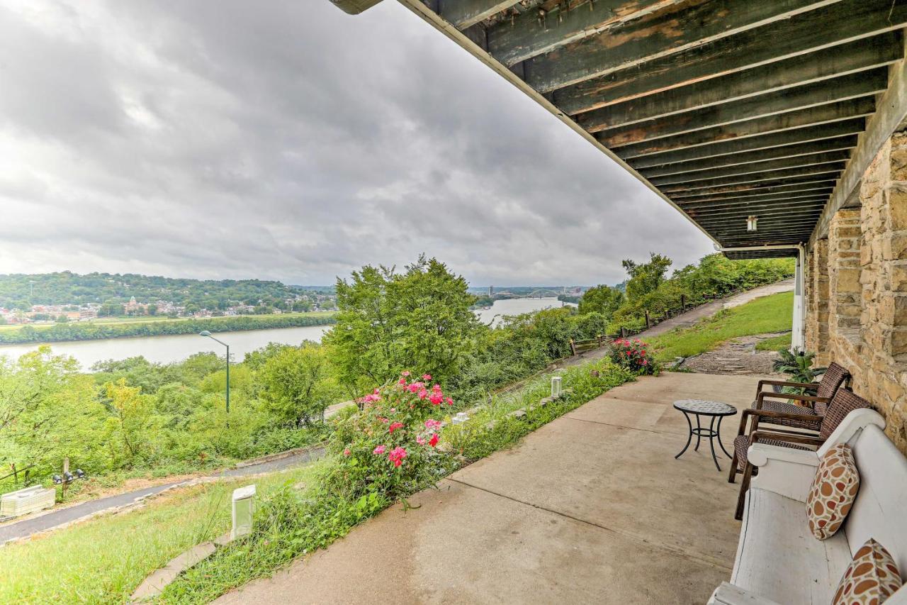 Queen Sanctuary With Views, 3 Mi To Downtown! *