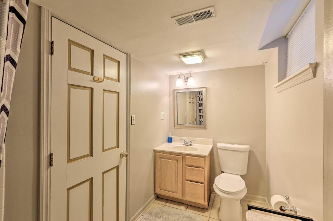 Queen Sanctuary With Views, 3 Mi To Downtown! Holiday home *